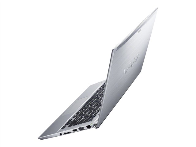 Sony VAIO T Series SVT1311X9E - 13.3